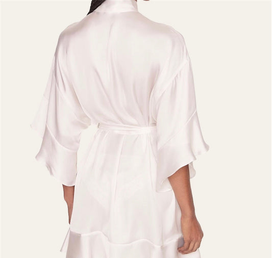 Peignoir Satin Femme – Manches Évasées à Volants avec Ceinture Élégante