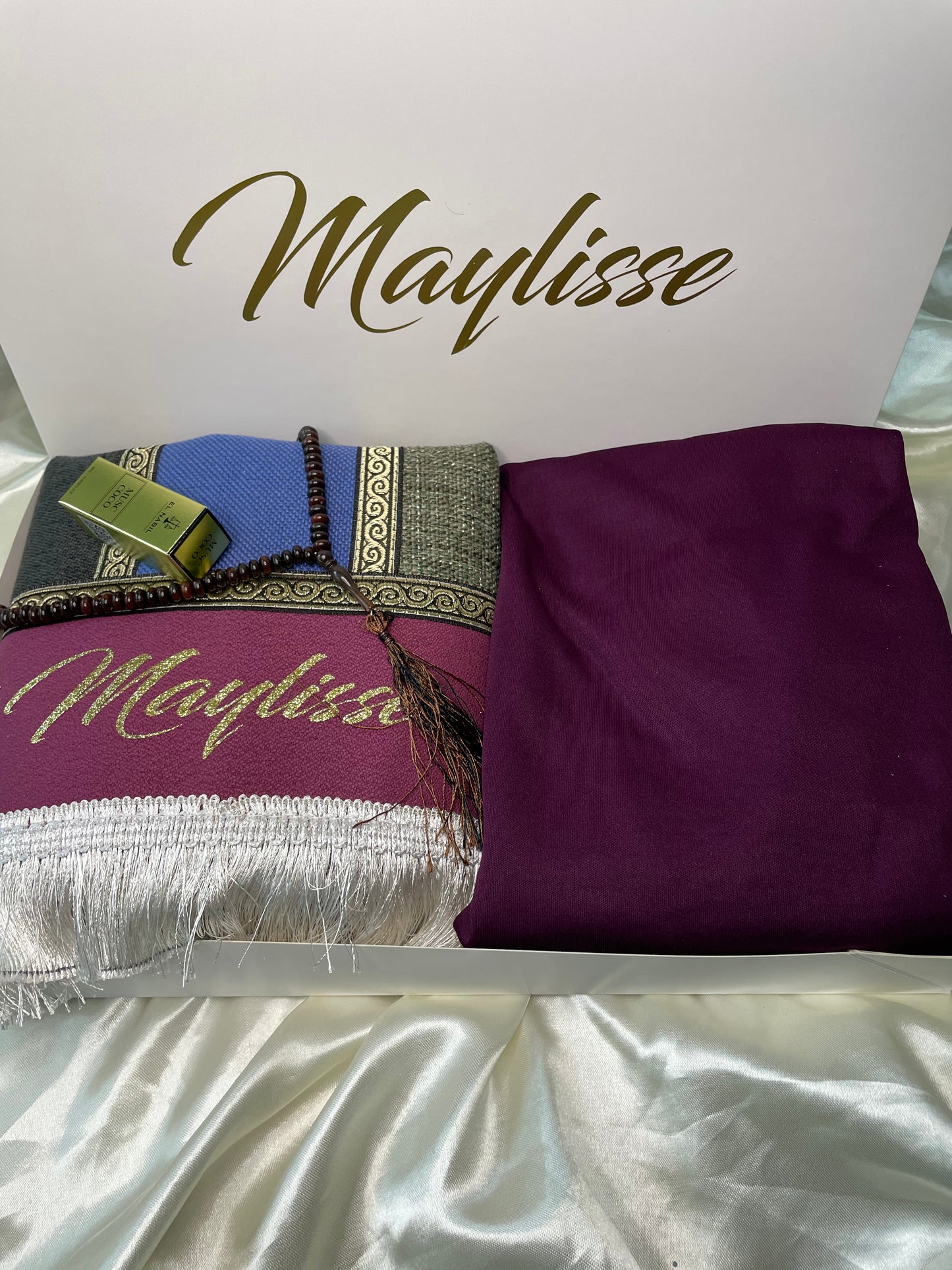 Coffret tapis de prière personnalisé enfants pour fille avec la robe de prière /musc /chapelet /la boîte personnalisée