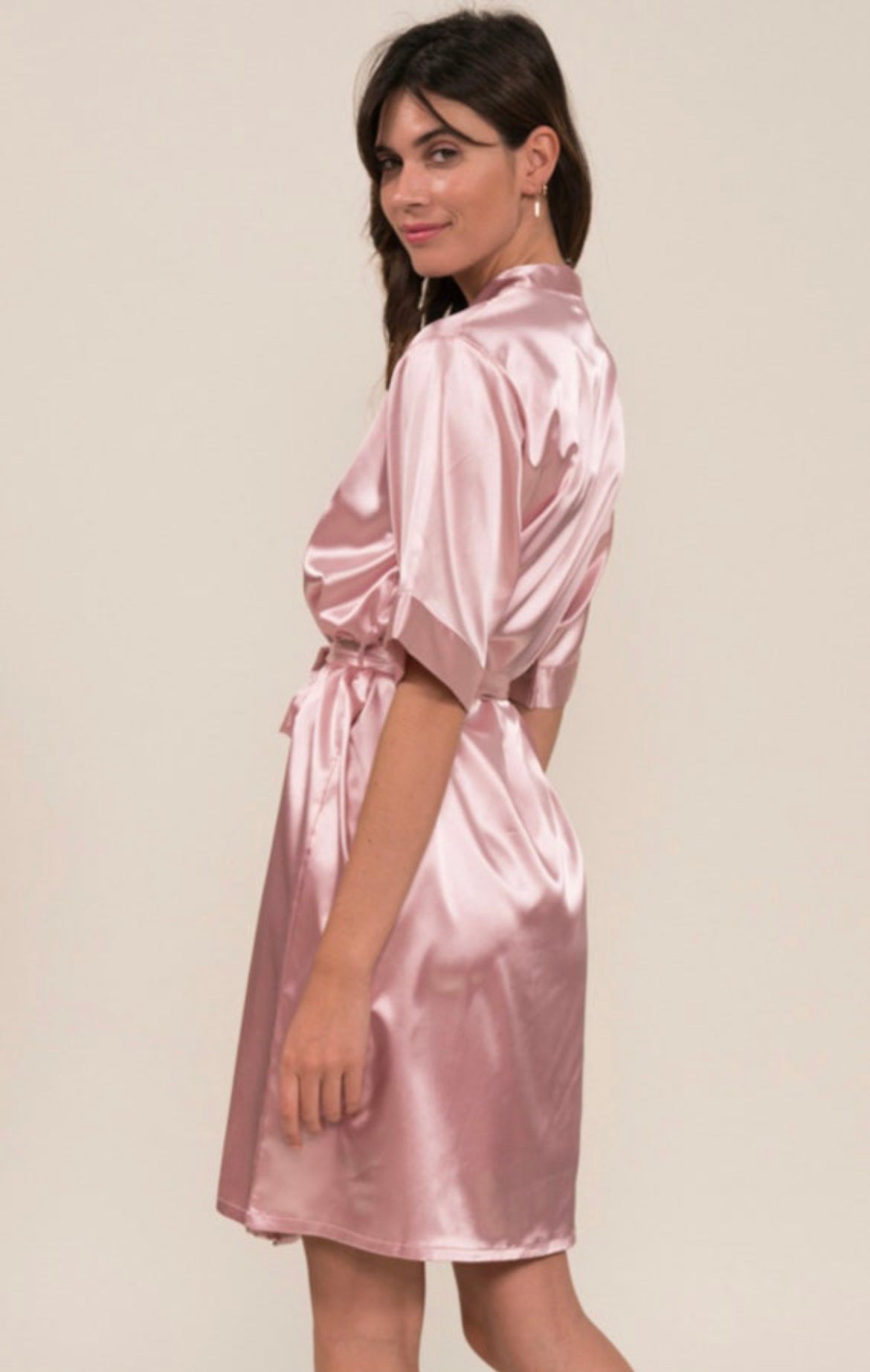 Ensemble Peignoir & Nuisette Satin Personnalisé – Cadeau Féminin Élégant et Unique