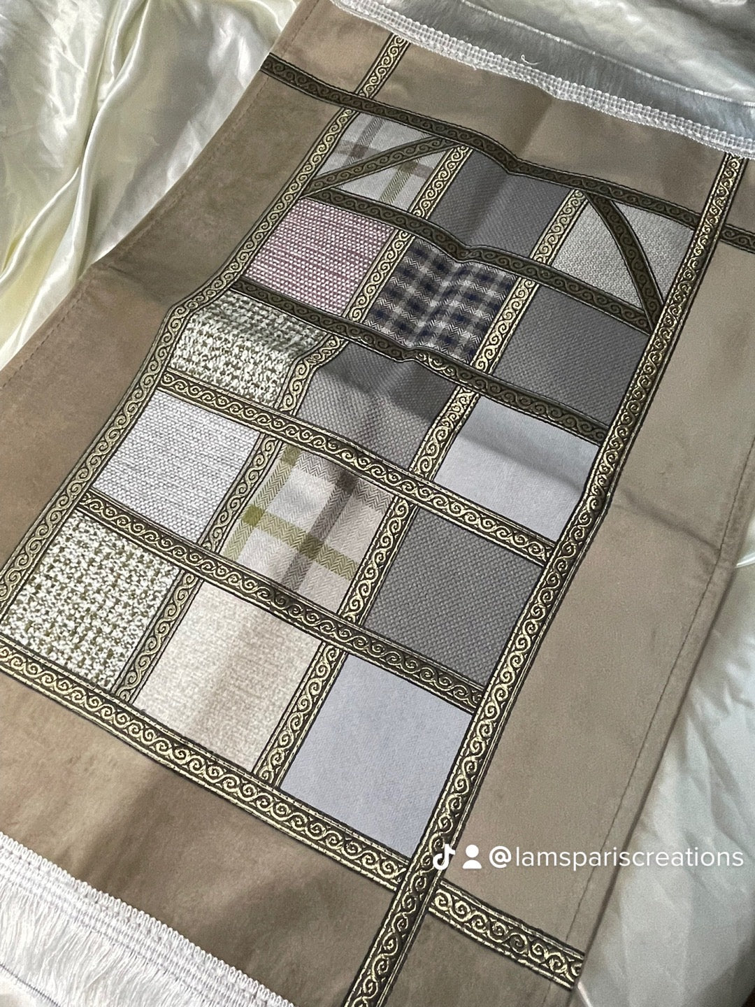 Tapis de Prière Personnalisé – Style Ottoman Élégant & Broderie Prénom