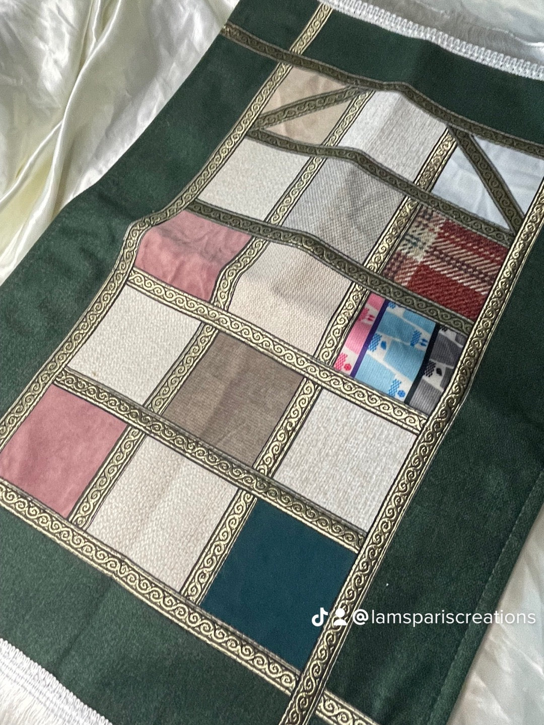 Tapis de Prière Personnalisé – Style Ottoman Élégant & Broderie Prénom