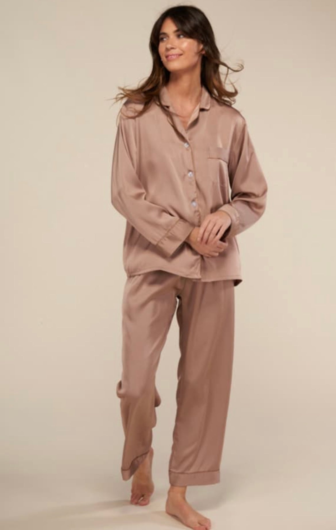 Pyjama Personnalisé Satin Rose pour Femme - Mon Cadeau Personnalisé